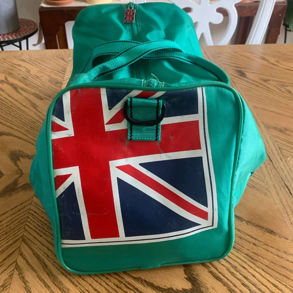 RARE Reebok Union Jack 🇬🇧 duffle cross body bag - Picture 3 of 5